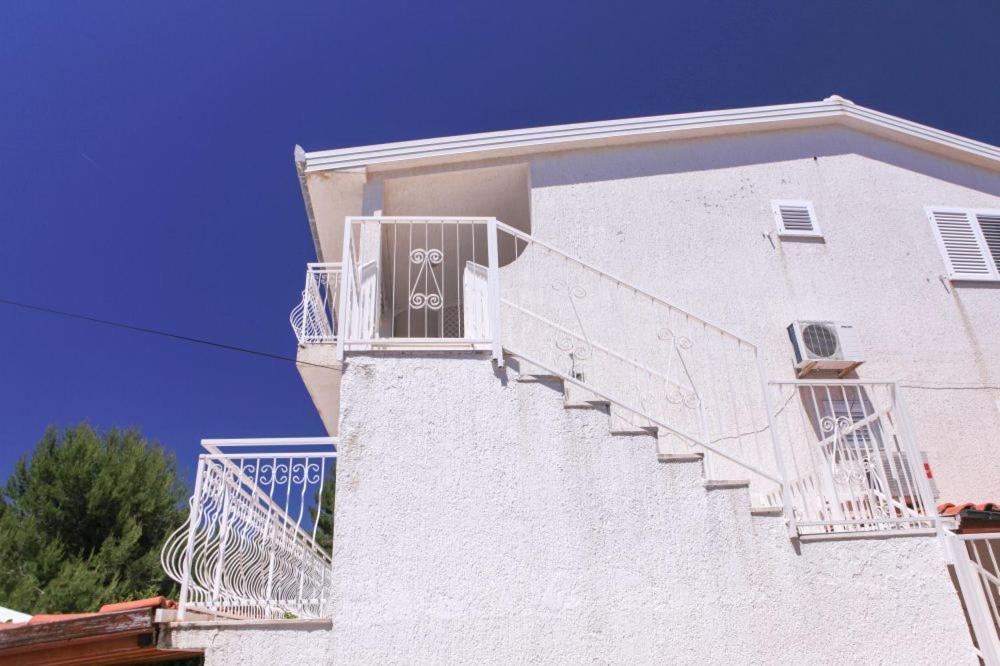 Apartments Milan 罗戈兹尼察 外观 照片