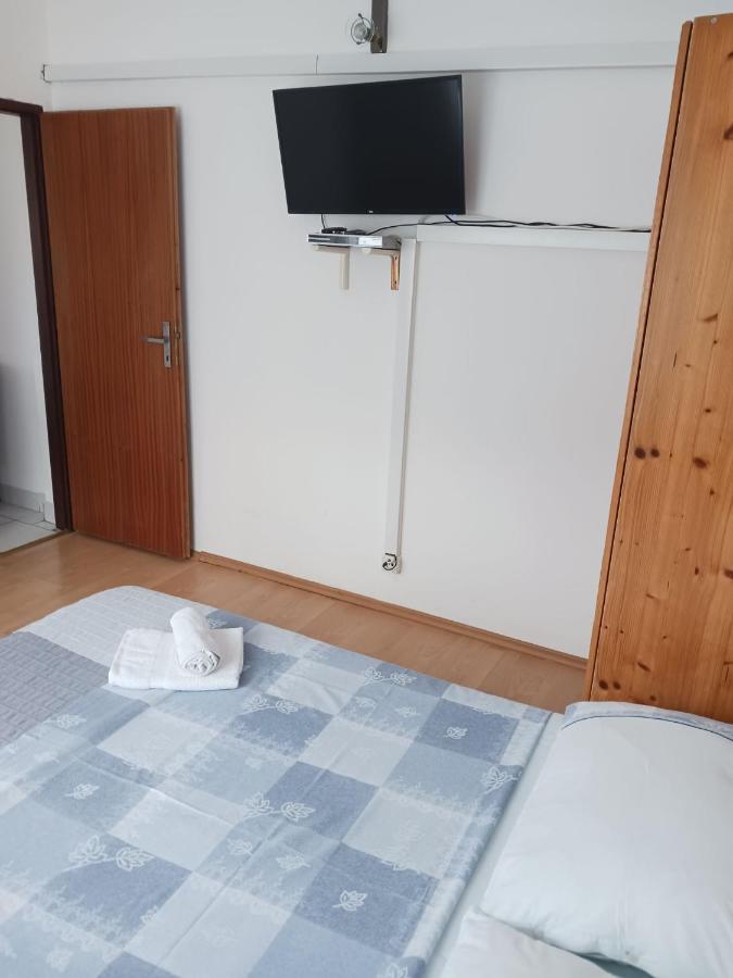 Apartments Milan 罗戈兹尼察 外观 照片